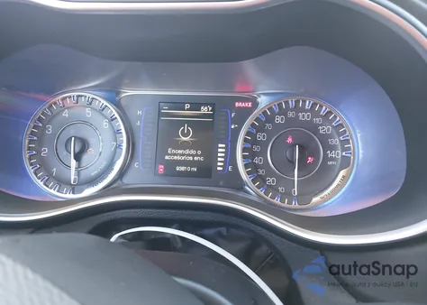 2015 Chrysler 200 Limited z USA, uszkodzony, nr VIN 1C3CCCAB5FN737779